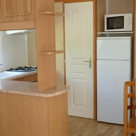 Camping Les 3 Chenes Кемпинг Порнише