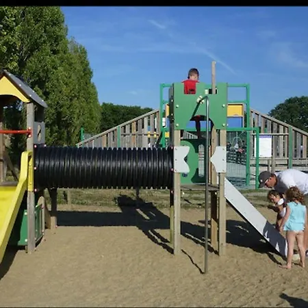 Kemping Camping Les 3 Chenes